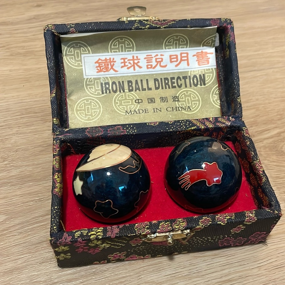Meditation balls